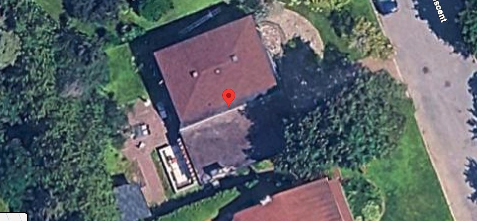 Aerial View — Roofline, Patio & Backyard — 1948 Oakdean Crescent, Ottawa