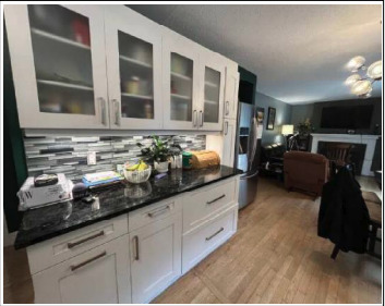 Kitchen — Glass-Front Cabinets & Servery — 1948 Oakdean Crescent, Ottawa